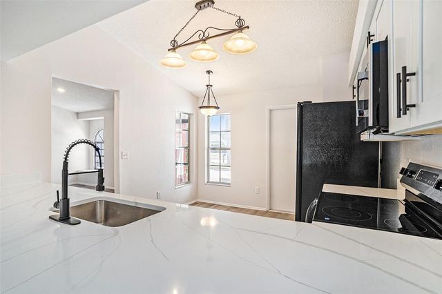 11901 SNAPDRAGON ROAD, Tampa, FL 33635