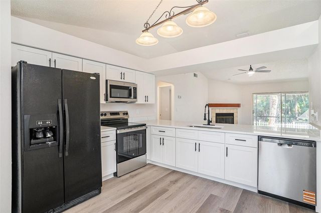 11901 SNAPDRAGON ROAD, Tampa, FL 33635