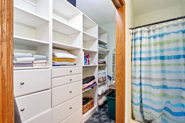 627 Cambridge Drive, Ripon, WI 54971