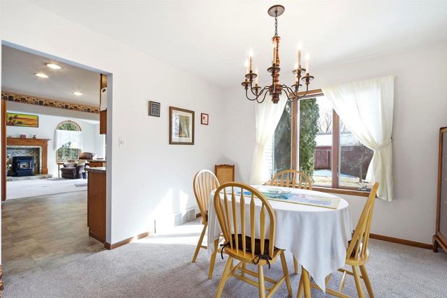 627 Cambridge Drive, Ripon, WI 54971