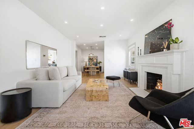6418 Waring Avenue, Los Angeles, CA 90038