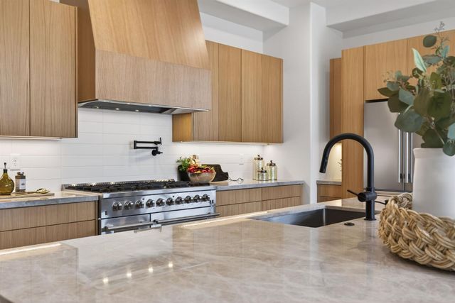 1350 Terracina Dr, El Dorado Hills, CA 95762