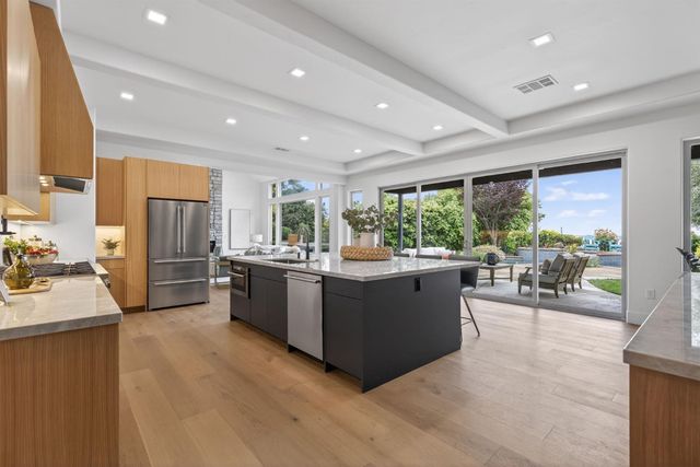 1350 Terracina Dr, El Dorado Hills, CA 95762