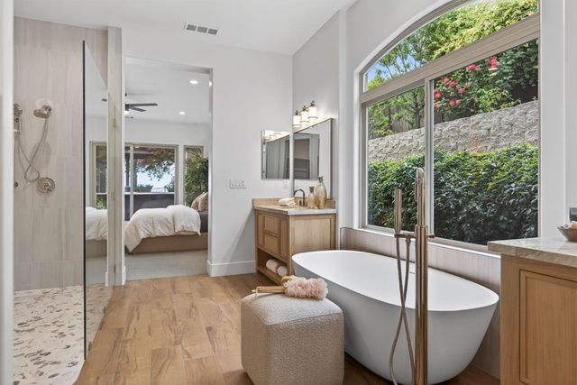 1350 Terracina Dr, El Dorado Hills, CA 95762