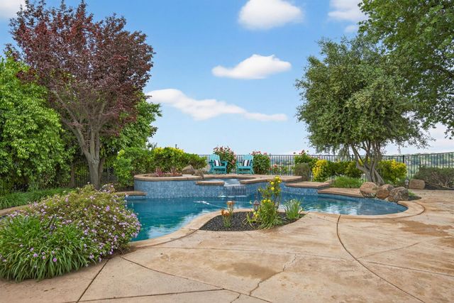 1350 Terracina Dr, El Dorado Hills, CA 95762