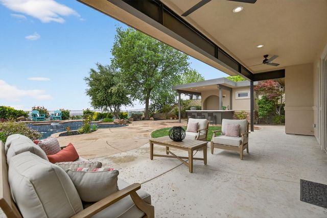 1350 Terracina Dr, El Dorado Hills, CA 95762