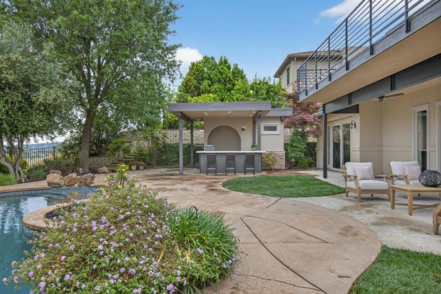 1350 Terracina Dr, El Dorado Hills, CA 95762