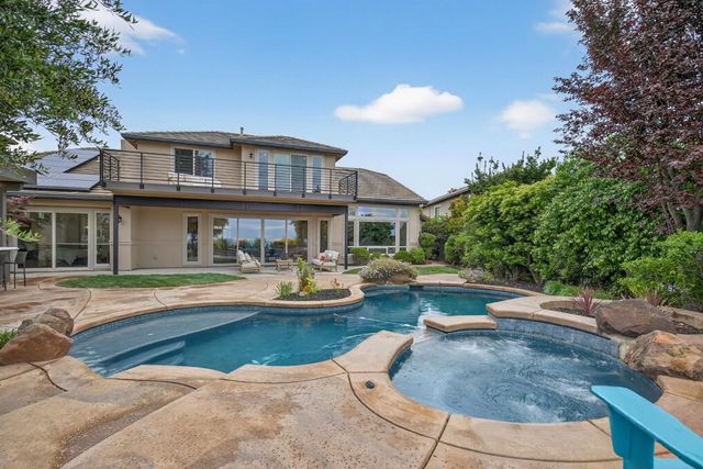 1350 Terracina Dr, El Dorado Hills, CA 95762