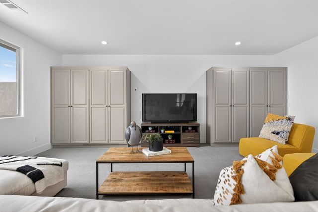 1350 Terracina Dr, El Dorado Hills, CA 95762