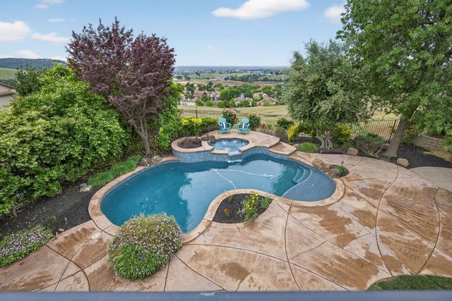 1350 Terracina Dr, El Dorado Hills, CA 95762