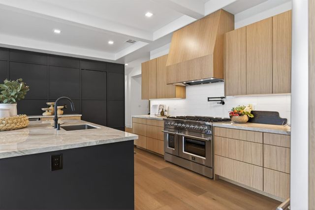 1350 Terracina Dr, El Dorado Hills, CA 95762