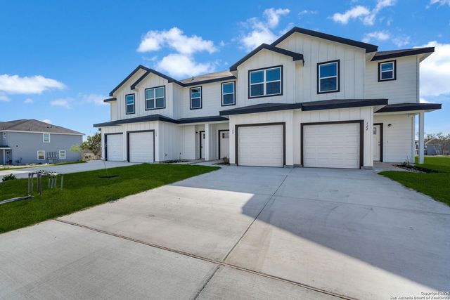 134 DAMON DV, San Antonio, TX 78253