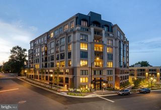 6718 LOWELL AVE #607, Mclean, VA 22101