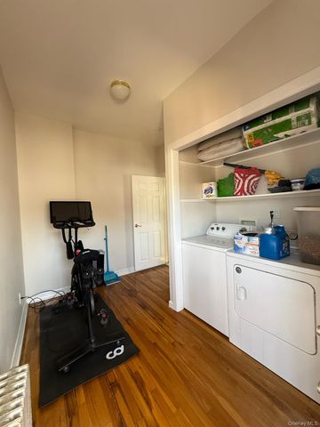 8835 75th Avenue, Glendale, NY 11385