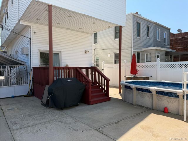 8835 75th Avenue, Glendale, NY 11385