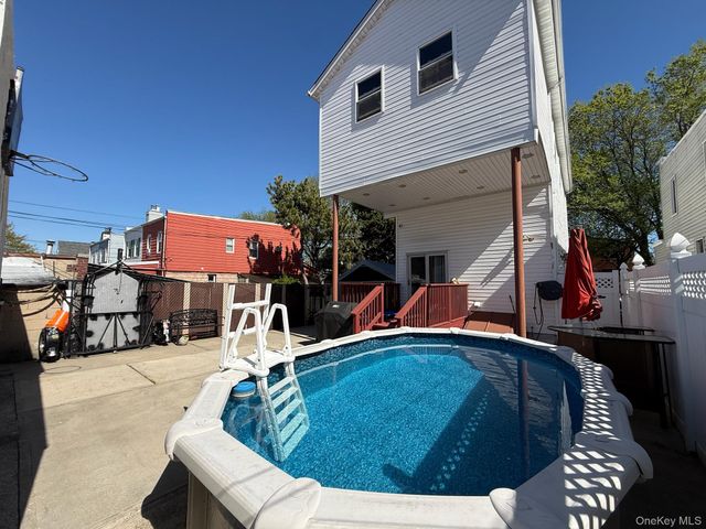 8835 75th Avenue, Glendale, NY 11385