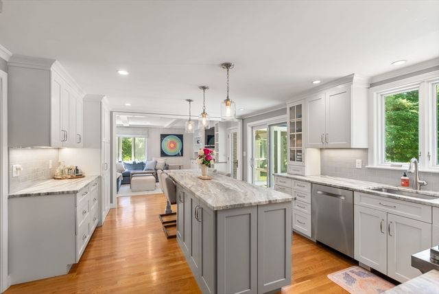 2 Russett Hill Road, Sherborn, MA 01770