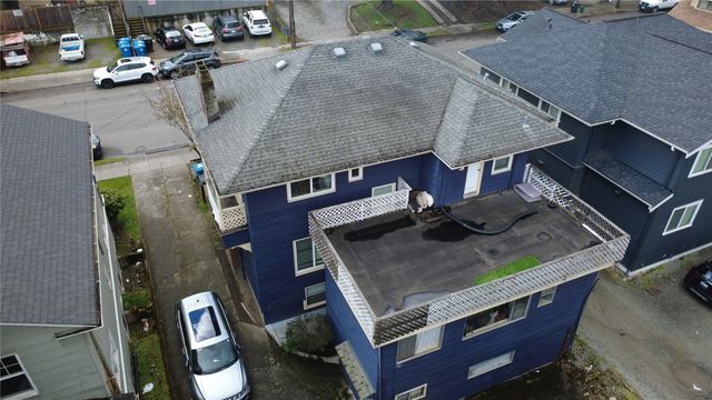 5026 20th Avenue NE, Seattle, WA 98105