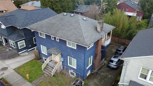 5026 20th Avenue NE, Seattle, WA 98105