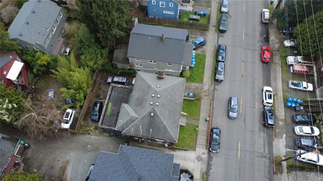 5026 20th Avenue NE, Seattle, WA 98105