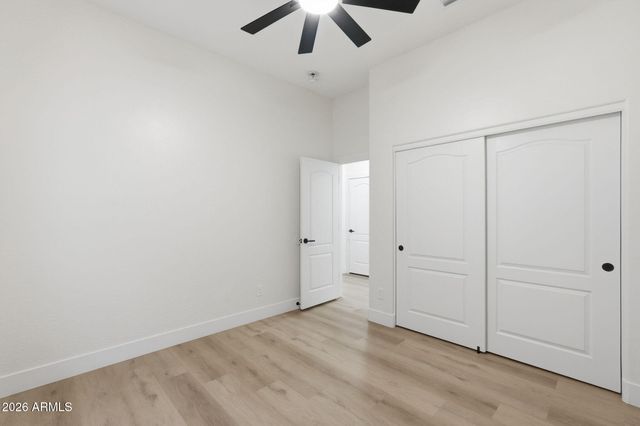 15221 S 18TH Avenue, Phoenix, AZ 85045