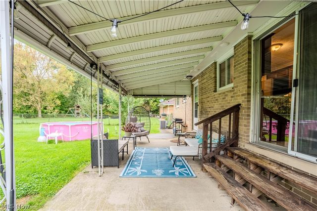 144 W 130th Street, Brunswick, OH 44212