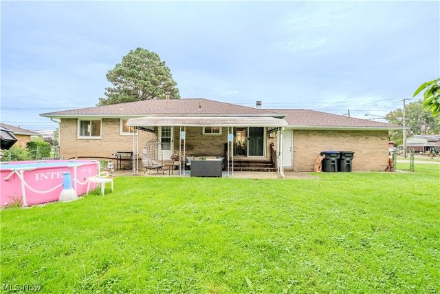 144 W 130th Street, Brunswick, OH 44212