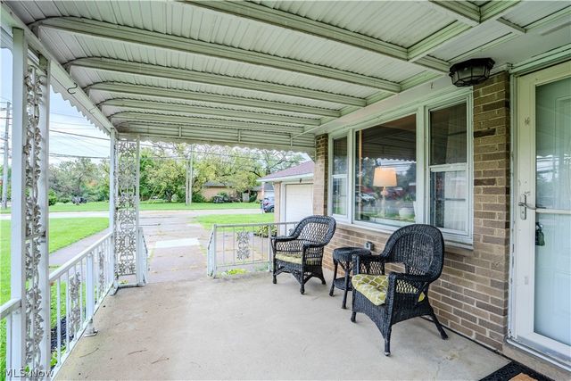 144 W 130th Street, Brunswick, OH 44212