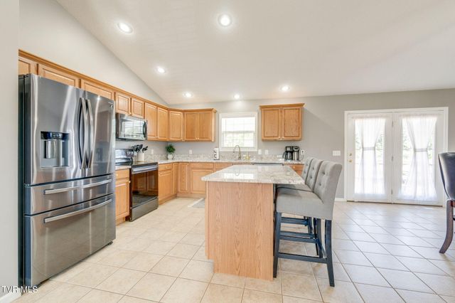 1111 Daisy Lane, Jonesborough, TN 37659