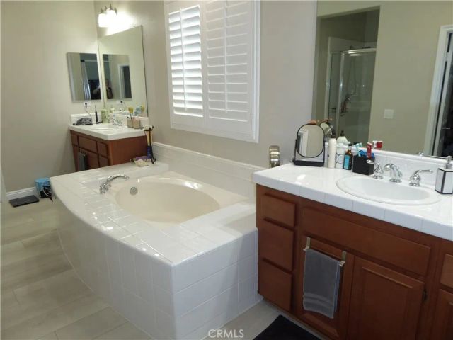 17115 Noble View Circle, Riverside, CA 92503