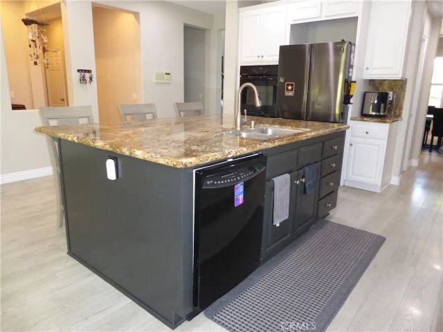17115 Noble View Circle, Riverside, CA 92503