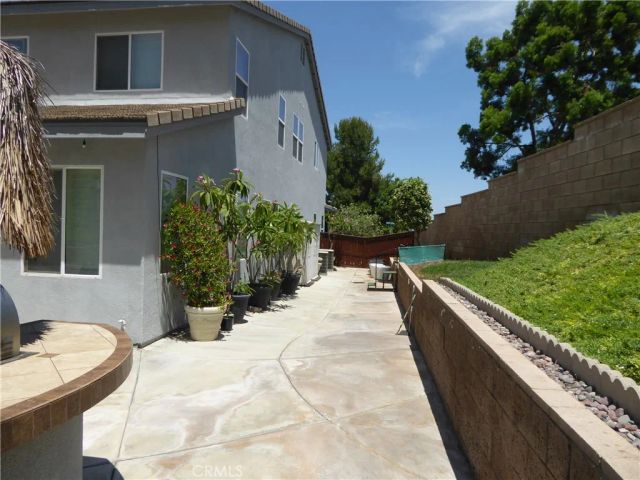 17115 Noble View Circle, Riverside, CA 92503