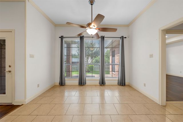 1305 Buffalo Pass, Woodway, TX 76712
