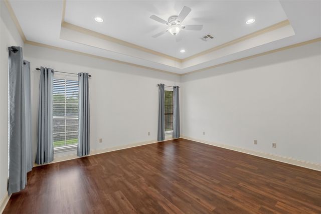 1305 Buffalo Pass, Woodway, TX 76712