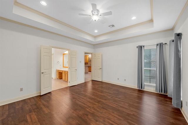 1305 Buffalo Pass, Woodway, TX 76712