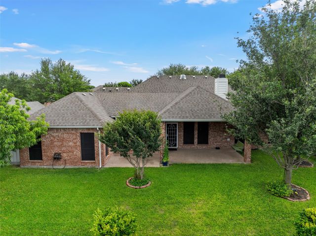 1305 Buffalo Pass, Woodway, TX 76712