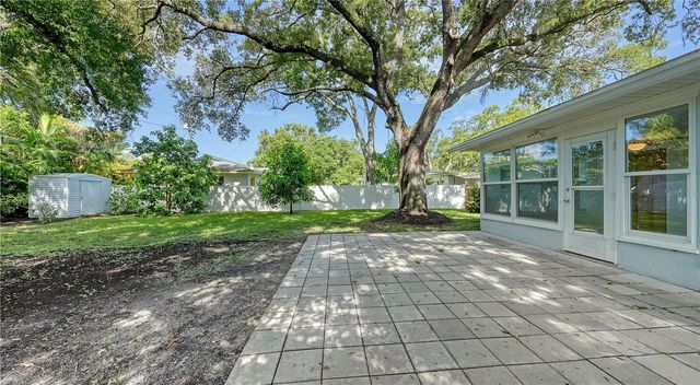 2374 ARLINGTON STREET, Sarasota, FL 34239