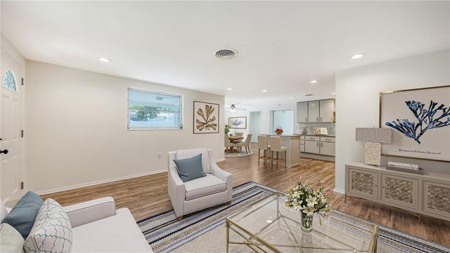 2374 ARLINGTON STREET, Sarasota, FL 34239