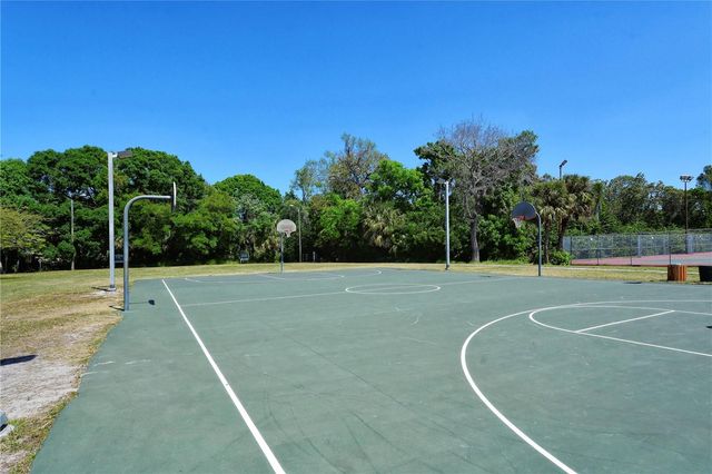 2374 ARLINGTON STREET, Sarasota, FL 34239