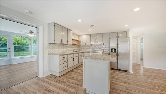 2374 ARLINGTON STREET, Sarasota, FL 34239