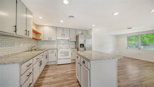 2374 ARLINGTON STREET, Sarasota, FL 34239