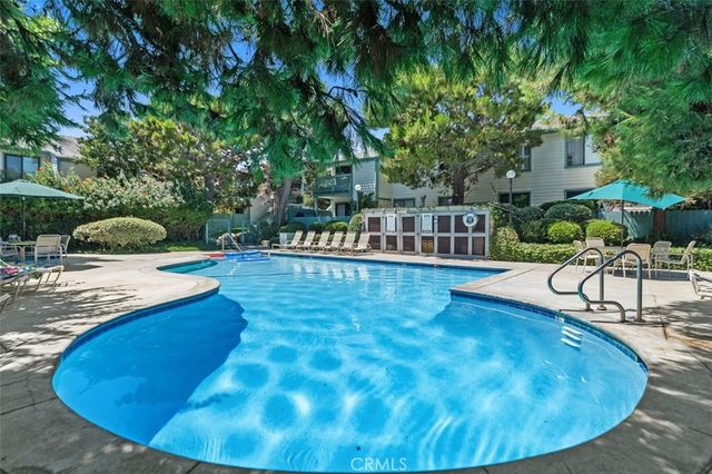 20553 S Vermont Avenue 6, Torrance, CA 90502