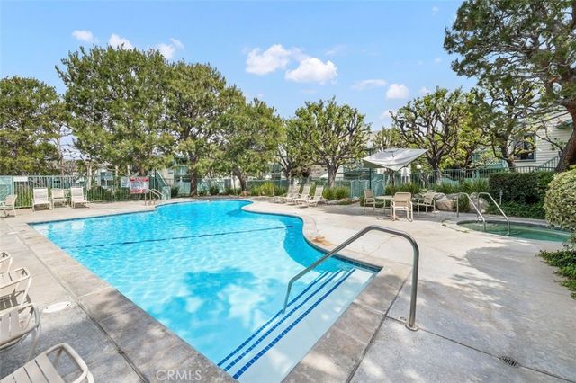 20553 S Vermont Avenue 6, Torrance, CA 90502