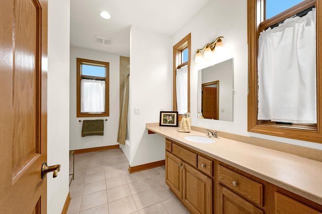3711 Lake STREET, Burlington, WI 53105