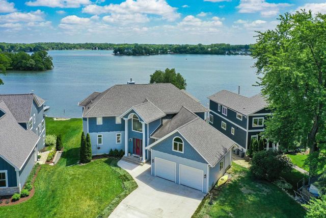 3711 Lake STREET, Burlington, WI 53105