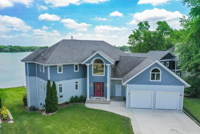 3711 Lake STREET, Burlington, WI 53105