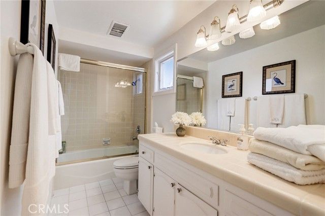 2025 E Balboa, Newport Beach, CA 92661