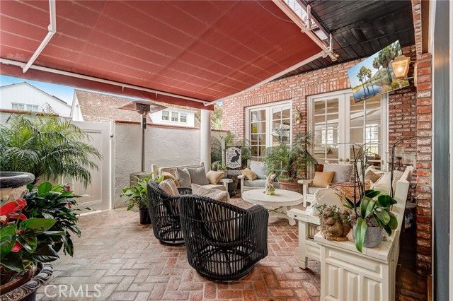 2025 E Balboa, Newport Beach, CA 92661