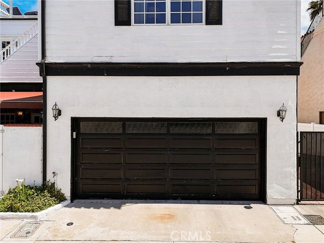 2025 E Balboa, Newport Beach, CA 92661