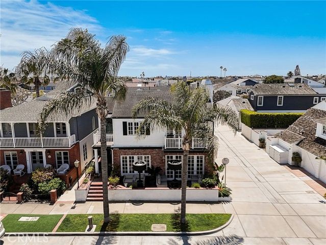 2025 E Balboa, Newport Beach, CA 92661